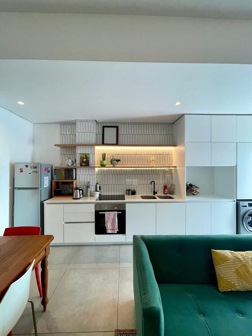 To Let 2 Bedroom Property for Rent in Woodstock Western Cape